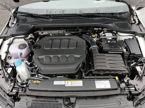 New 2026 Volkswagen Golf image 22