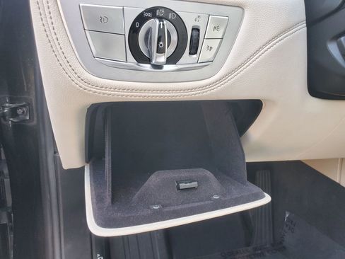 Used 2018 BMW 750i xDrive image 72