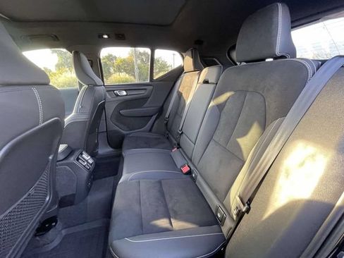 Certified 2023 Volvo XC40 Recharge Ultimate w/ Protection Package Premier AWD/4WD image 13