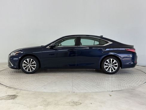 Used 2021 Lexus ES 350 w/ Premium Package FWD image 2