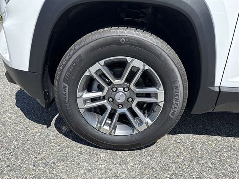 New 2026 GMC Terrain Elevation w/ LPO, Floor Liner Package image 32