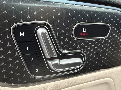 Used 2025 Mercedes-Benz GLB 250 image 15