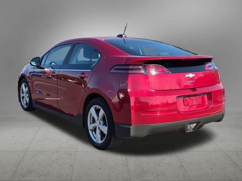 Used 2015 Chevrolet Volt FWD image 4