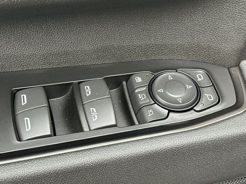 New 2026 GMC Sierra 2500 AT4 w/ AT4 Premium Plus Package AWD/4WD image 11