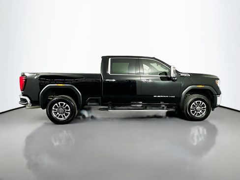 Used 2025 GMC Sierra 2500 SLT w/ SLT Premium Package AWD/4WD image 8
