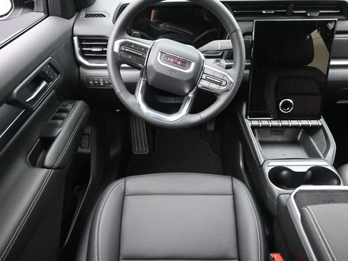 New 2027 GMC Terrain Elevation w/ Elevation Premium Package AWD/4WD image 15