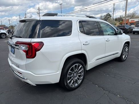 Used 2023 GMC Acadia Denali w/ Denali Ultimate Package image 6