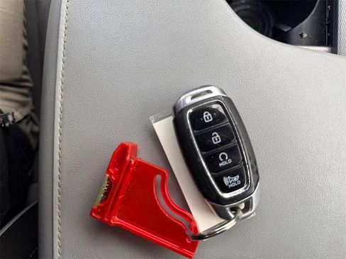 Used 2020 Hyundai Palisade SEL image 32