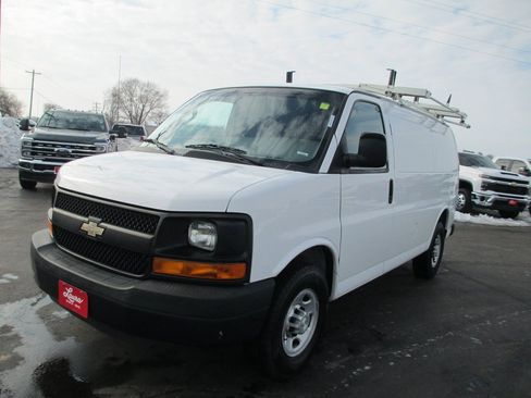 Used 2016 Chevrolet Express 2500 Work Van image 9