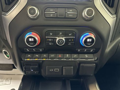 Used 2019 GMC Sierra 1500 SLT w/ SLT Premium Plus Package image 18