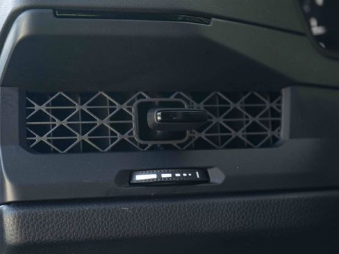 Used 2025 Honda Accord LX image 38