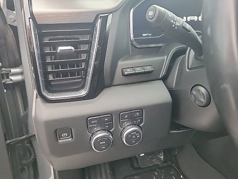 Used 2024 GMC Sierra 1500 Denali w/ Technology Package image 7