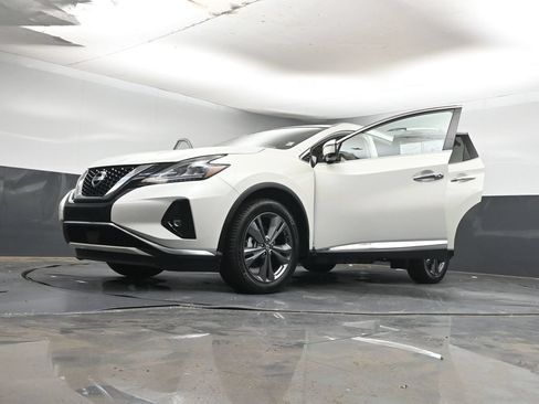 Used 2020 Nissan Murano Platinum FWD image 47