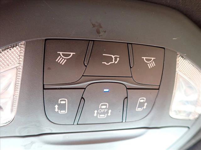 Used 2024 Chrysler Pacifica Pinnacle FWD image 29