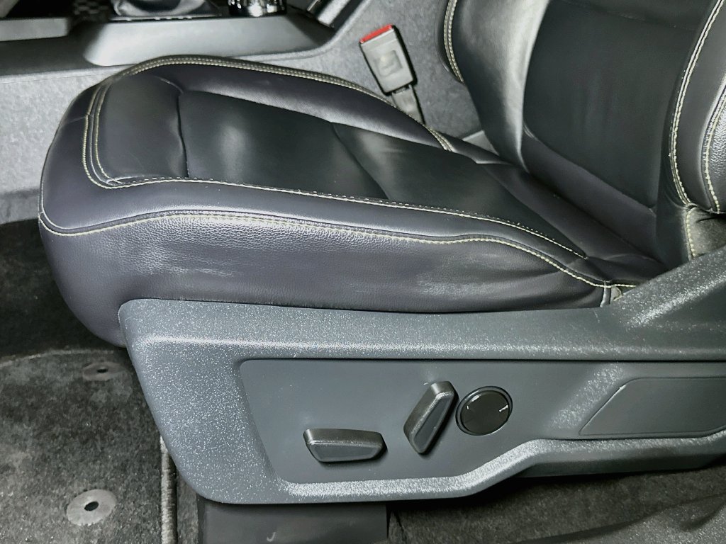 Used 2025 Ford Bronco Badlands AWD/4WD image 16