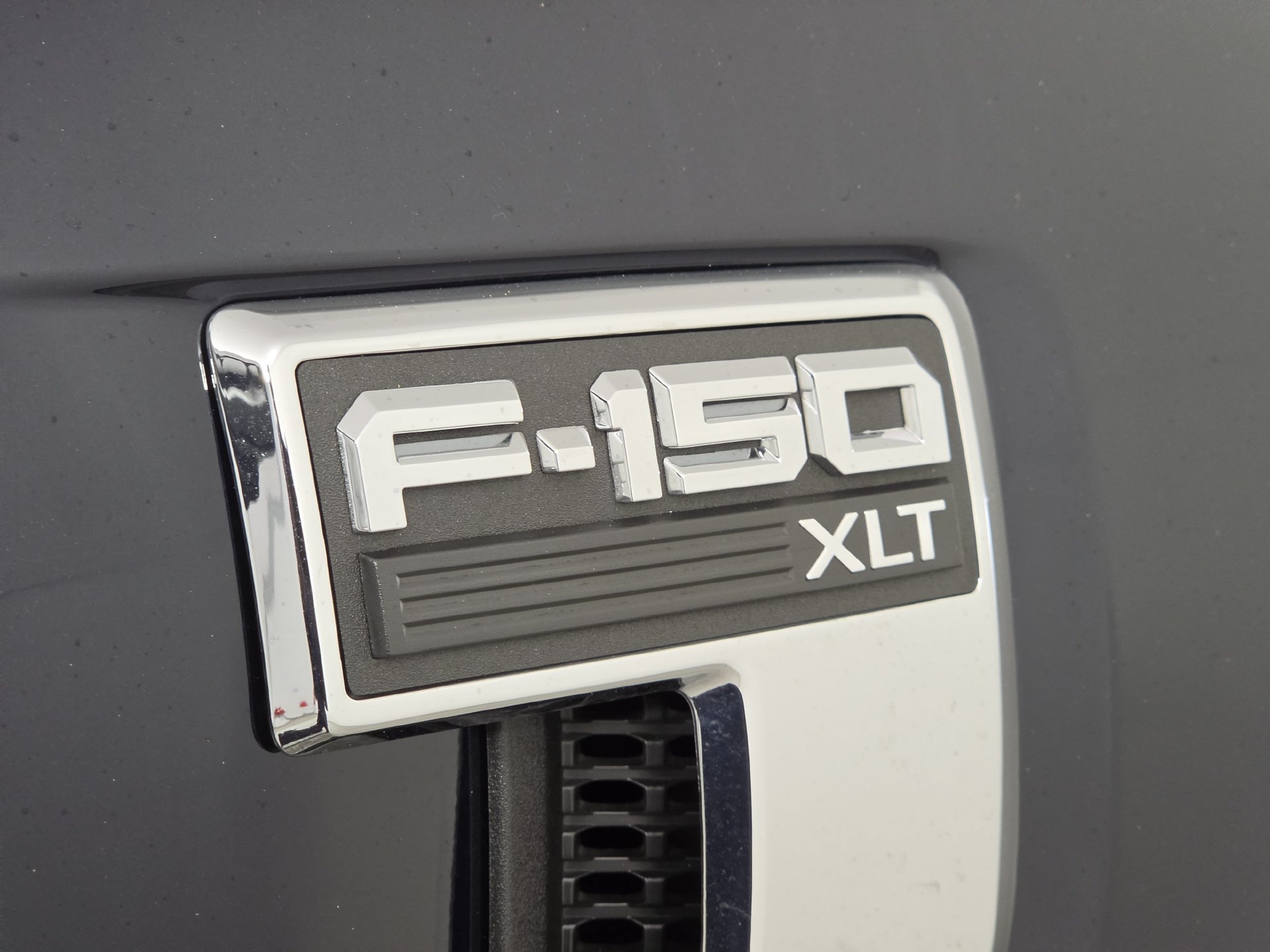 Used 2022 Ford F150 XLT w/ Equipment Group 302A High AWD/4WD image 49