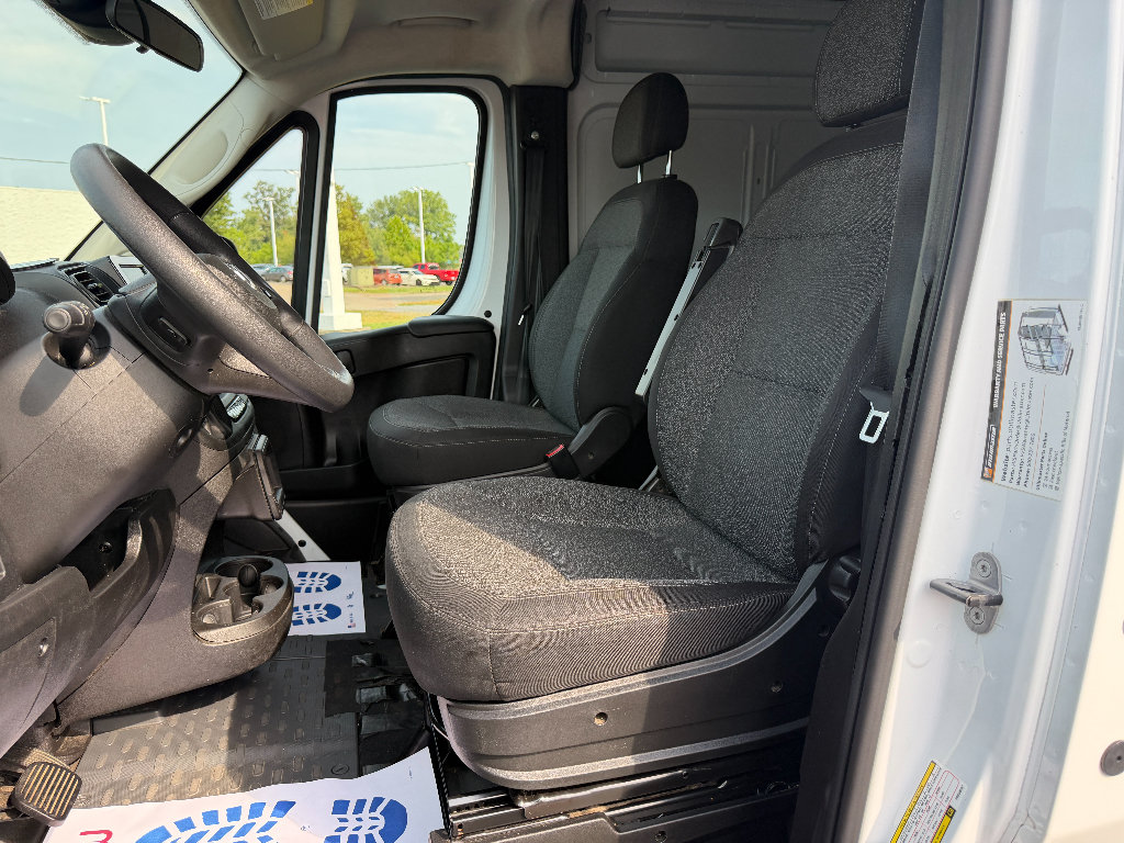 Used 2023 RAM ProMaster 2500 FWD image 25