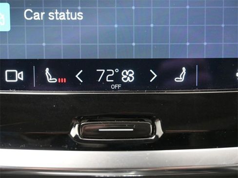 Used 2024 Volvo S60 B5 Plus image 22