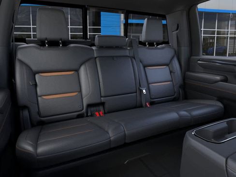 New 2026 GMC Sierra 3500 AT4 w/ AT4 Premium Plus Package AWD/4WD image 32
