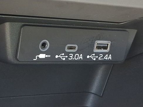 Certified 2024 Subaru Crosstrek 2.0i Premium w/ Crosstrek Mirror Package AWD/4WD image 24