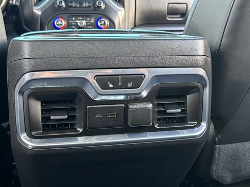 Used 2021 Chevrolet Silverado 2500 LTZ w/ Carhartt Edition AWD/4WD image 32