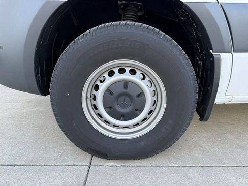 New 2025 Mercedes-Benz Sprinter 2500 image 28