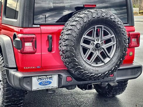 Used 2024 Jeep Wrangler Unlimited Sport AWD/4WD image 15