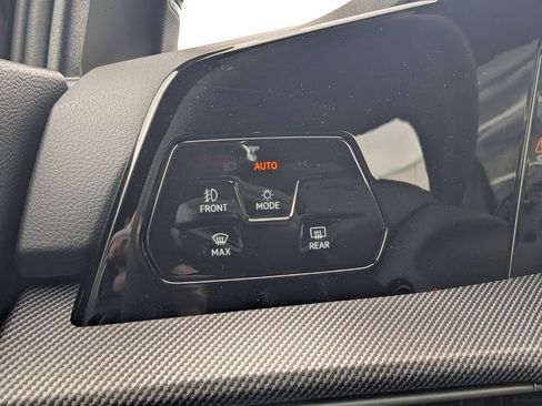 New 2026 Volkswagen GTI SE image 32