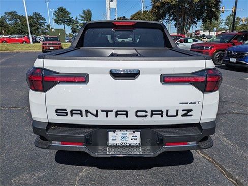 New 2025 Hyundai Santa Cruz Limited image 5