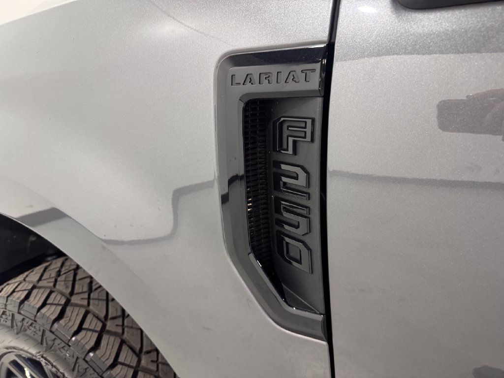 Used 2021 Ford F250 Lariat AWD/4WD image 31