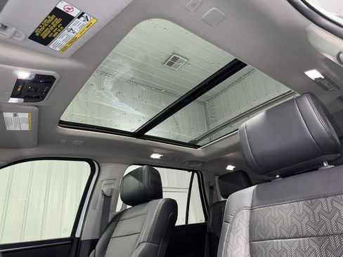 Used 2024 Toyota Sequoia Limited w/ Tow Technology Package AWD/4WD image 26