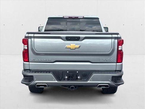 Used 2024 Chevrolet Silverado 1500 High Country w/ High Country Premium Package image 7