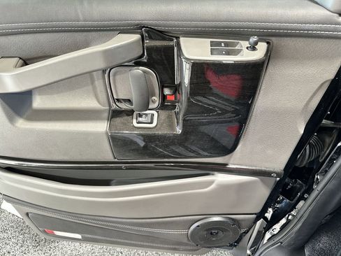 Used 2024 GMC Savana 2500 w/ Driver Convenience Package image 14