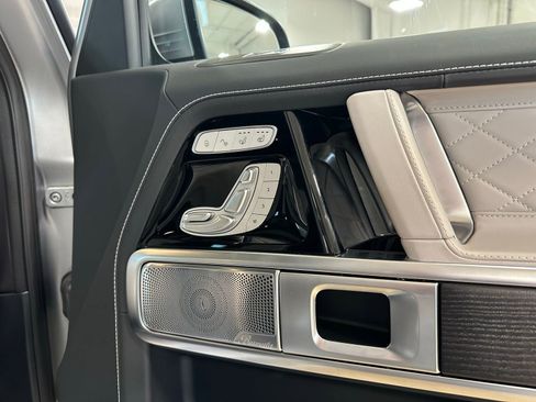 Used 2023 Mercedes-Benz G 550 image 40