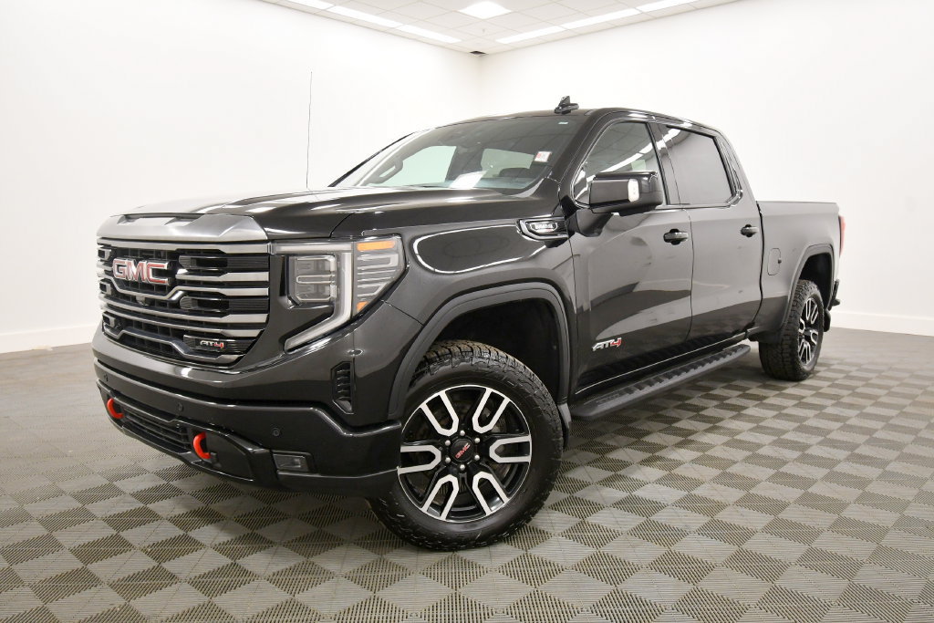 Used 2022 GMC Sierra 1500 AT4 w/ AT4 Premium Package AWD/4WD image 2