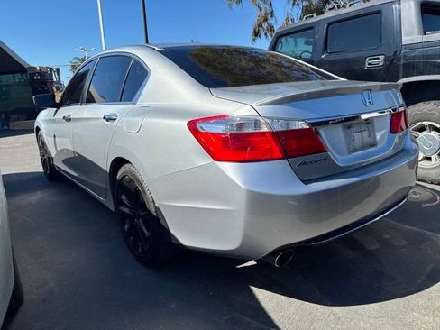 Used 2015 Honda Accord Sport image 7