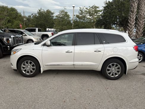 Used 2016 Buick Enclave Leather w/ Trailering Package AWD/4WD image 4