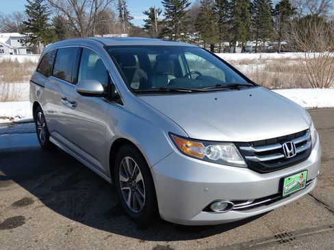 Used 2015 Honda Odyssey Touring Elite image 7