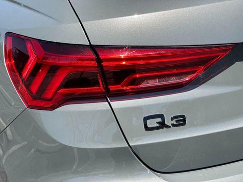 Used 2023 Audi Q3 2.0T Premium w/ Convenience Package AWD/4WD image 27