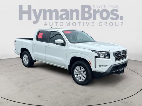 Certified 2024 Nissan Frontier SV w/ SV Convenience Package AWD/4WD image 1