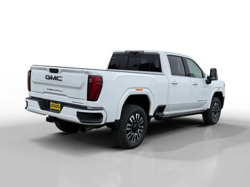 New 2025 GMC Sierra 2500 Denali Ultimate w/ Max Trailering Package image 5