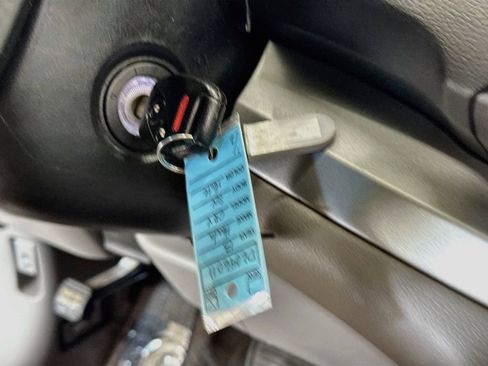 Used 2013 Honda CR-V LX image 39