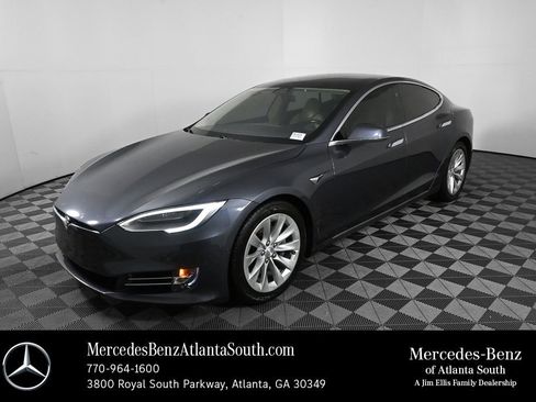 Used 2017 Tesla Model S AWD image 1