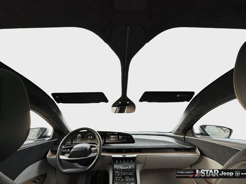 Used 2022 Lucid Air Grand Touring AWD/4WD image 18