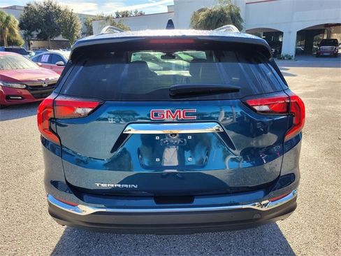 Used 2021 GMC Terrain SLT w/ Infotainment Package II image 12