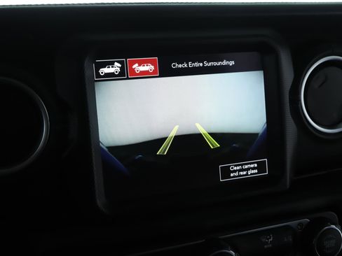 Used 2022 Jeep Wrangler Unlimited Rubicon 4xe w/ Steel Bumper Group image 12