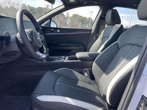 New 2026 Kia K5 GT-Line image 4