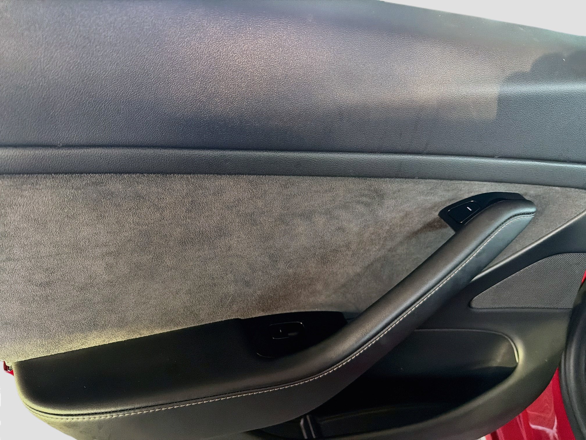 Used 2018 Tesla Model 3 Long Range AWD/4WD image 25