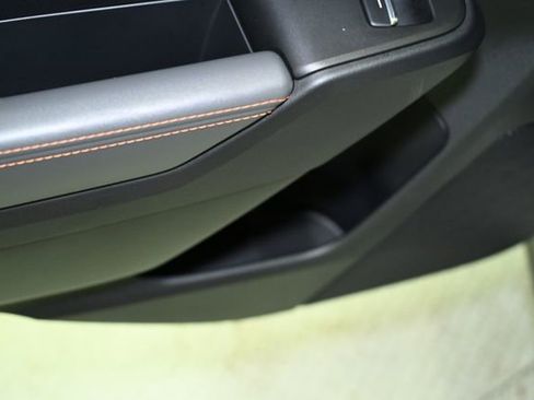 Used 2025 Subaru Crosstrek 2.5i Limited w/ Popular Package #3A image 49