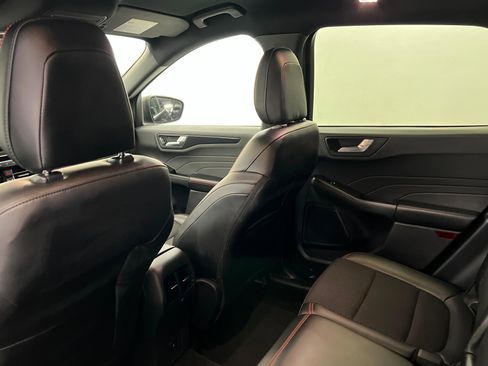 Used 2025 Ford Escape ST-Line image 20